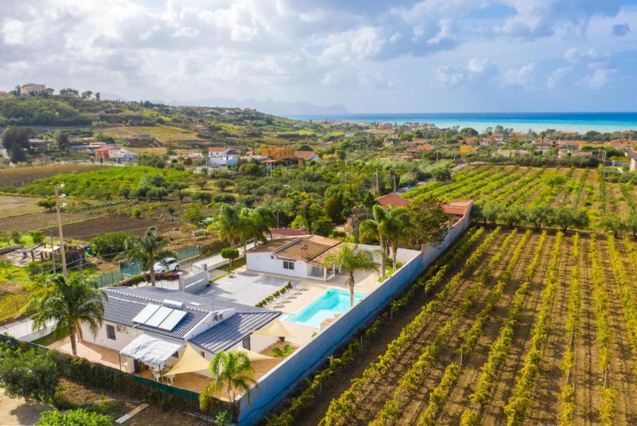 Villa Roby Trappeto  Exterior photo